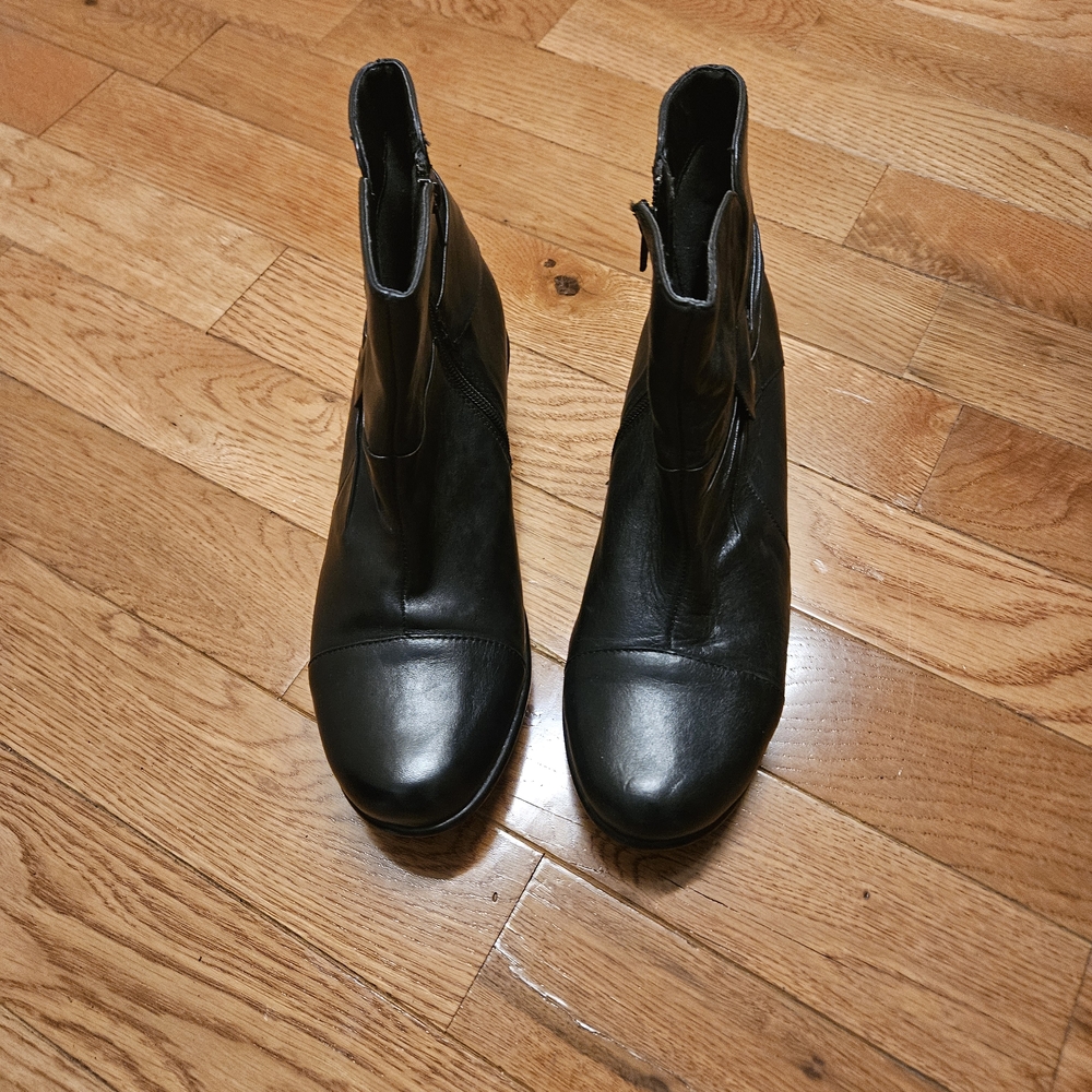 Clarks Midnight Black Leather Heeled Boots